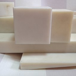 Капролон